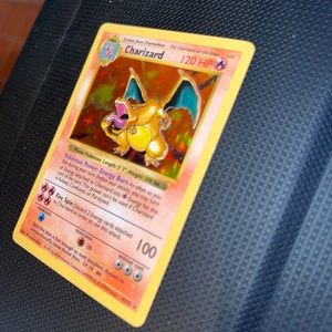 Charizard Pokémon Card